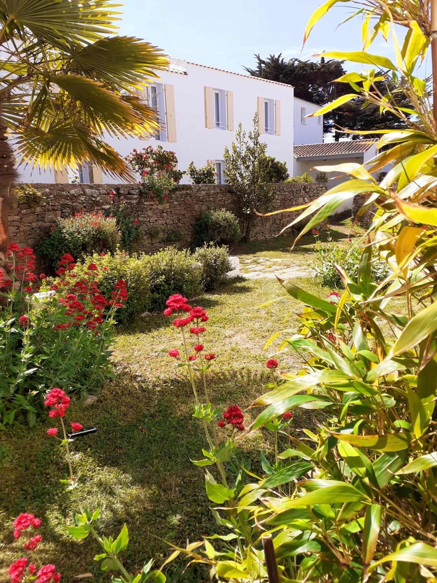 Hotel L'Escale A L'Ile D'Yeu Buitenkant foto